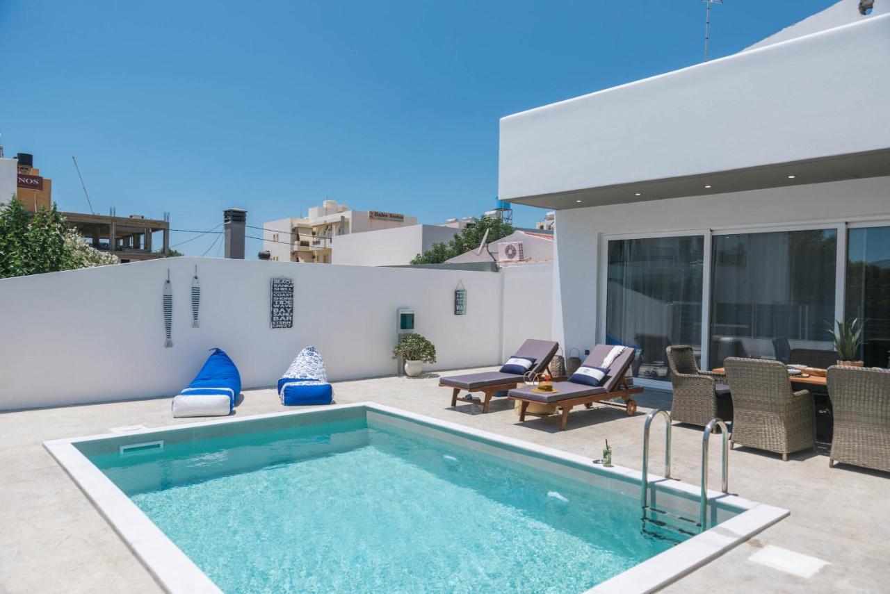 Villa Iceberg 2 With Pool Каламаки Екстериор снимка